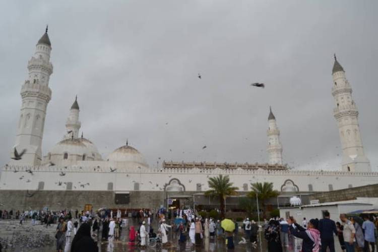 Ziyarat in Makkah and Madina